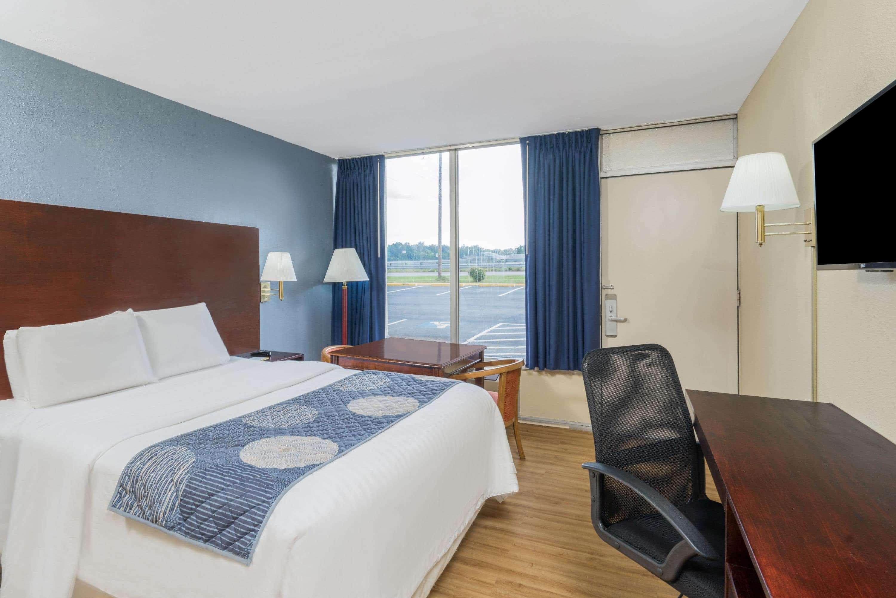 Days Inn By Wyndham Statesville Εξωτερικό φωτογραφία