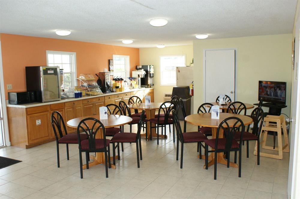 Days Inn By Wyndham Statesville Εξωτερικό φωτογραφία
